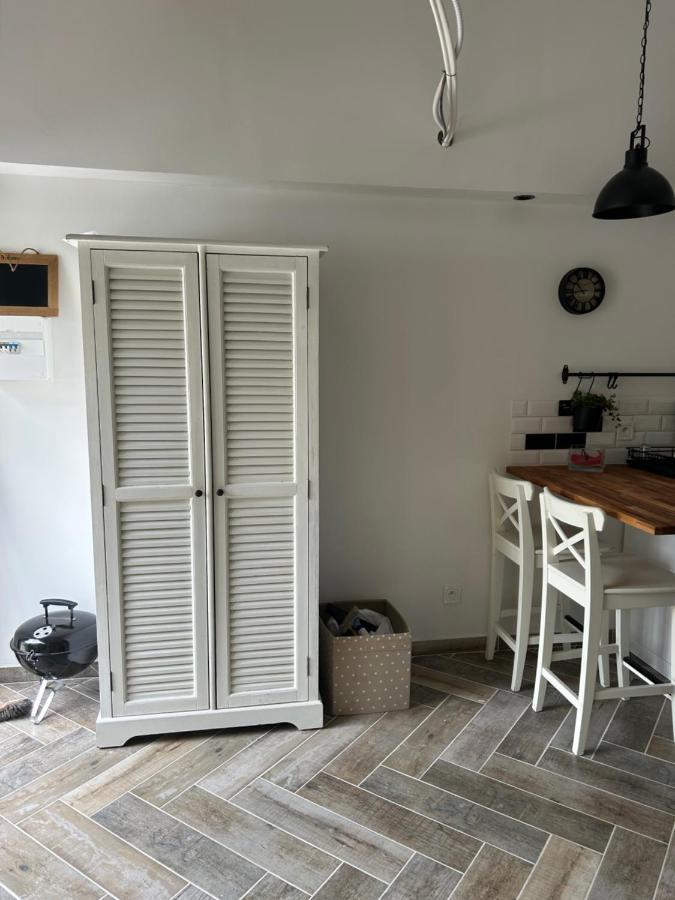 Charmant Studio Dans Villa - Jardin Privatif . La Seyne-sur-Mer Exteriér fotografie
